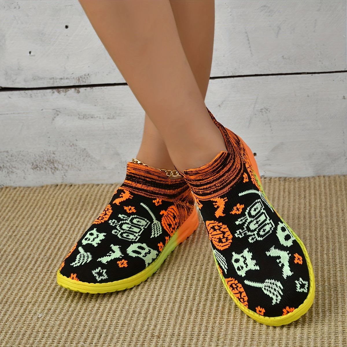 Women's Pumpkin Ghost Pattern Mesh Sneakers Sporty Running Shoes For Halloween