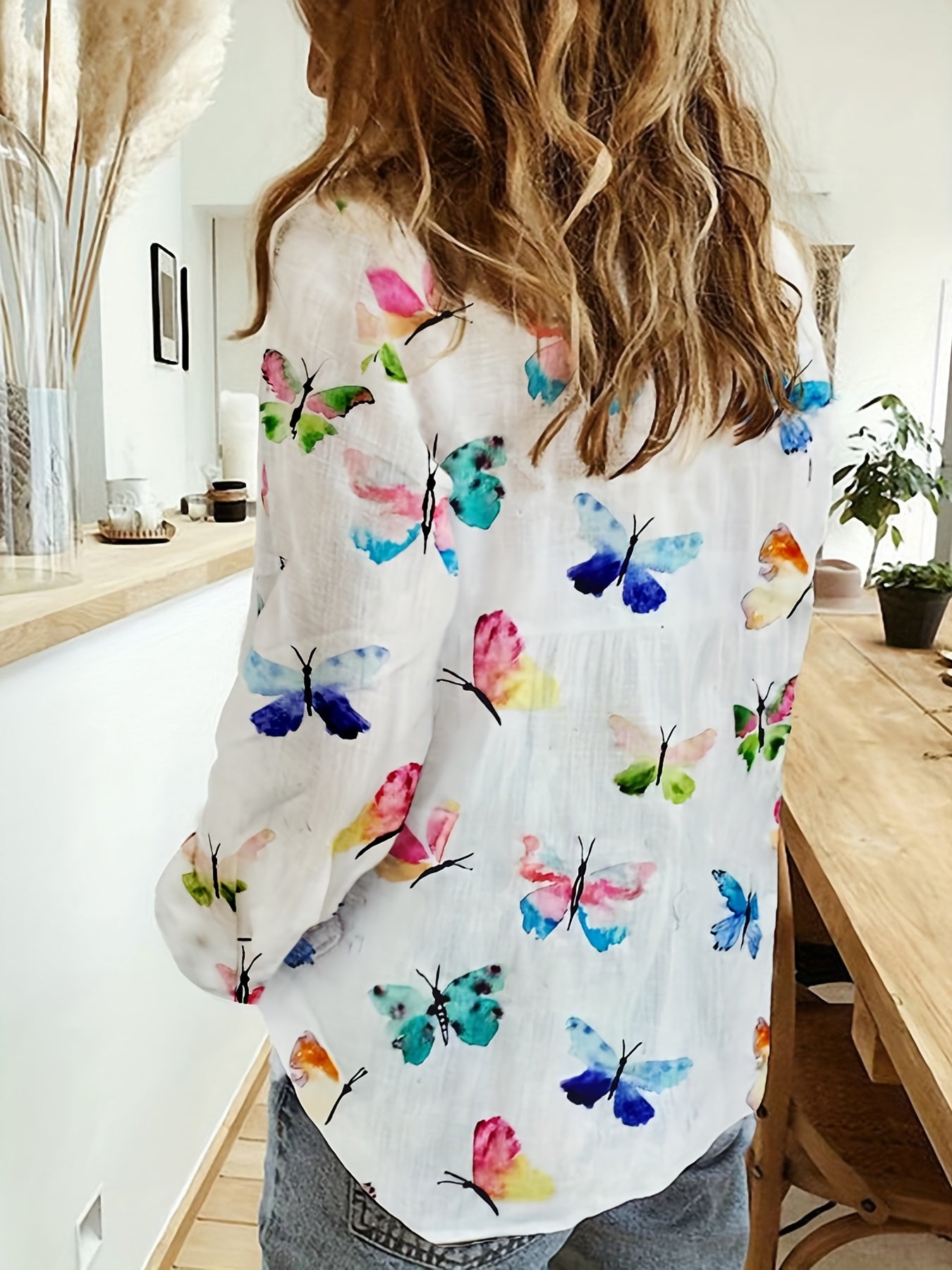  Butterfly Print Button Up Long Sleeve Blouse