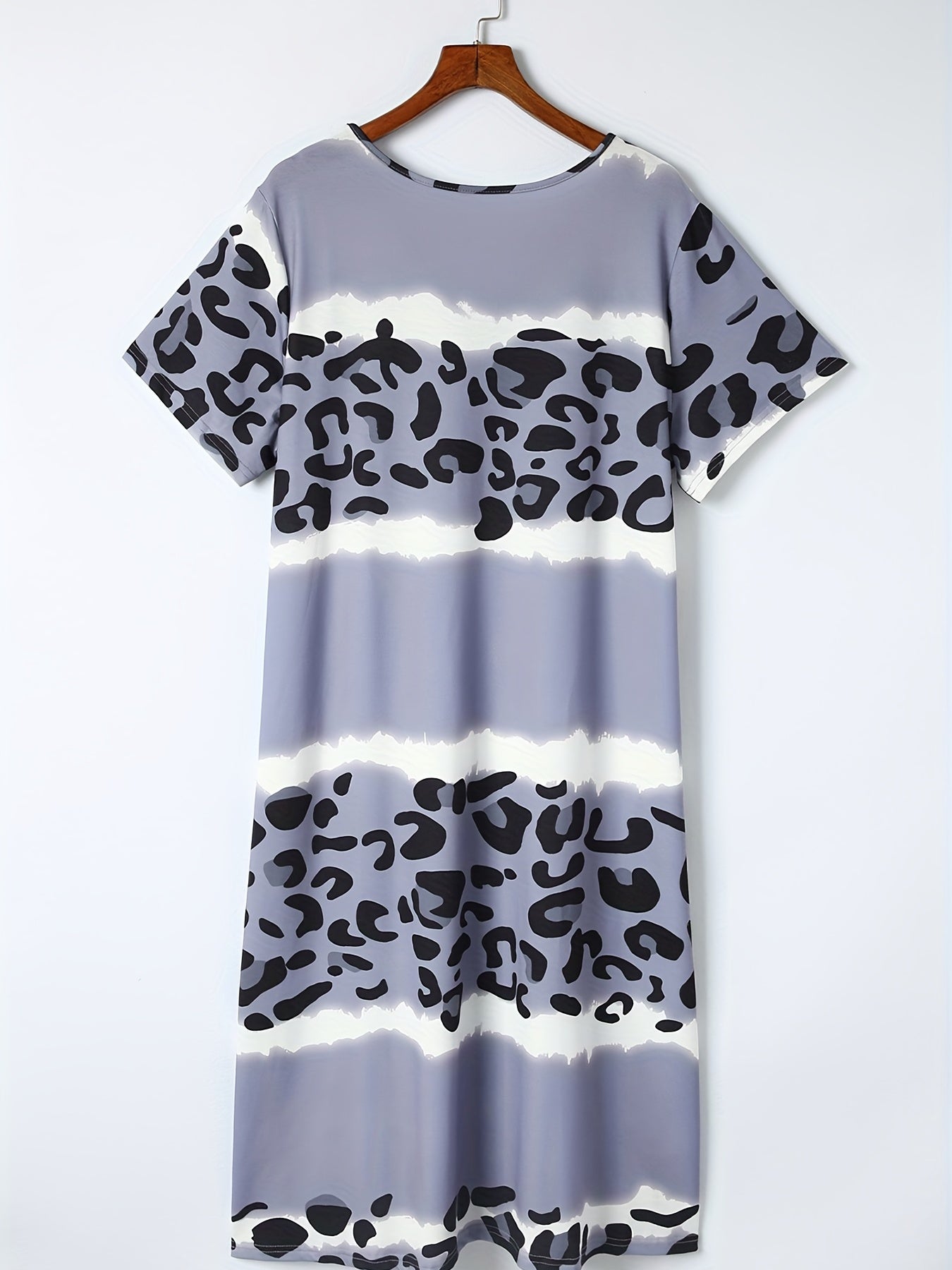  Colorblock Leopard Print V Neck Tee Dress