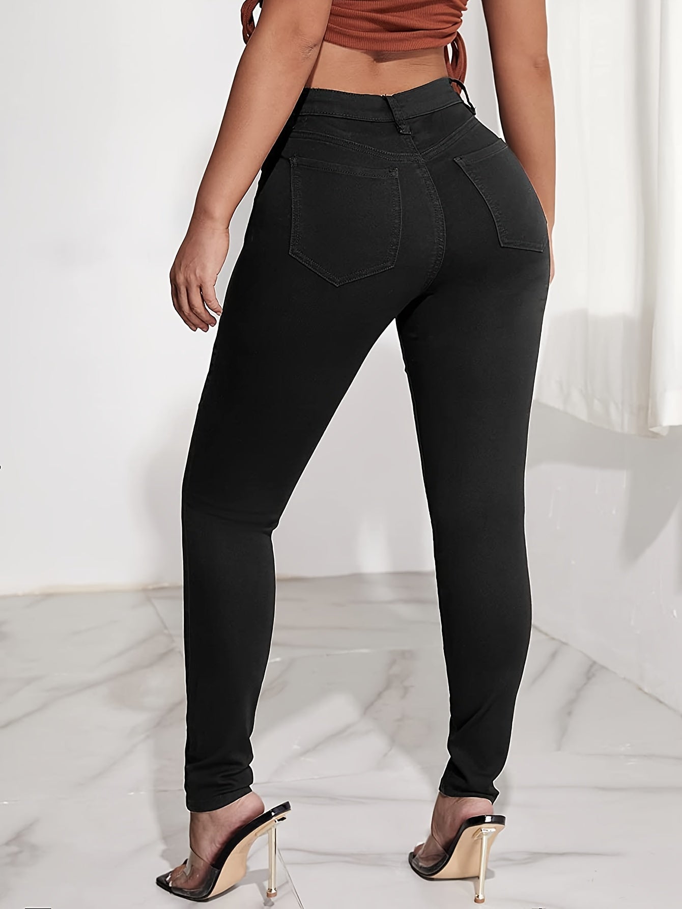  Solid Button Fly Skinny Jeans