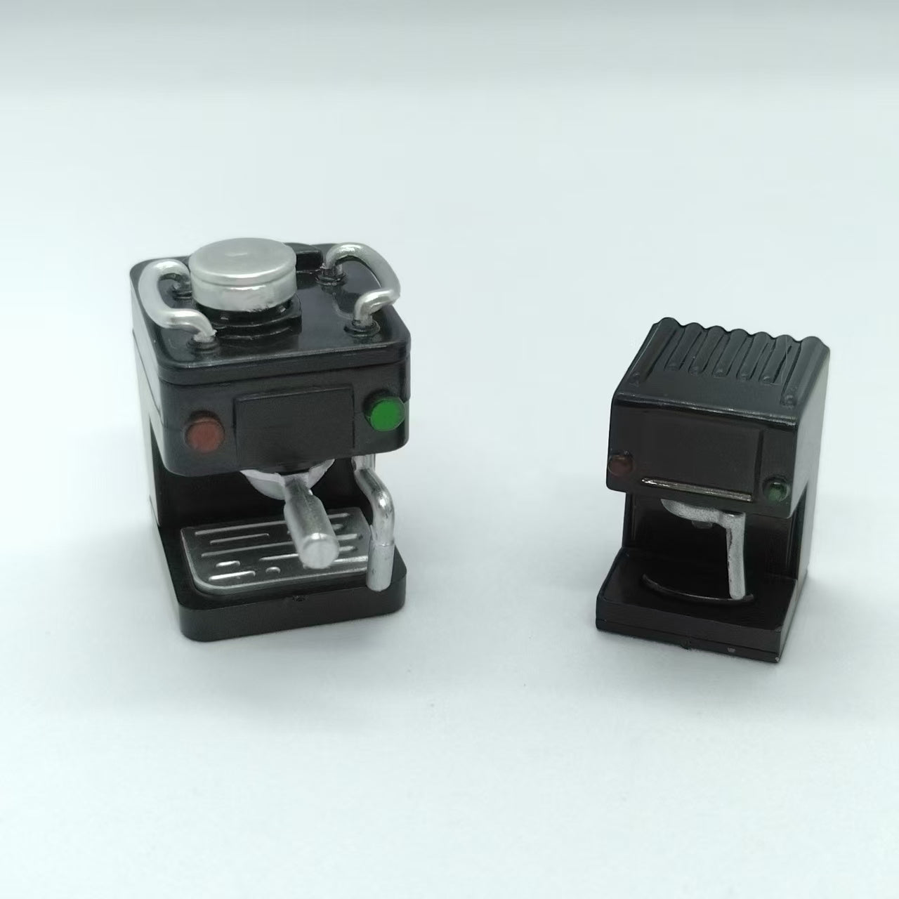 2pcs Mini Dollhouse Coffee Machine, DIY Kitchen Decor Accessory