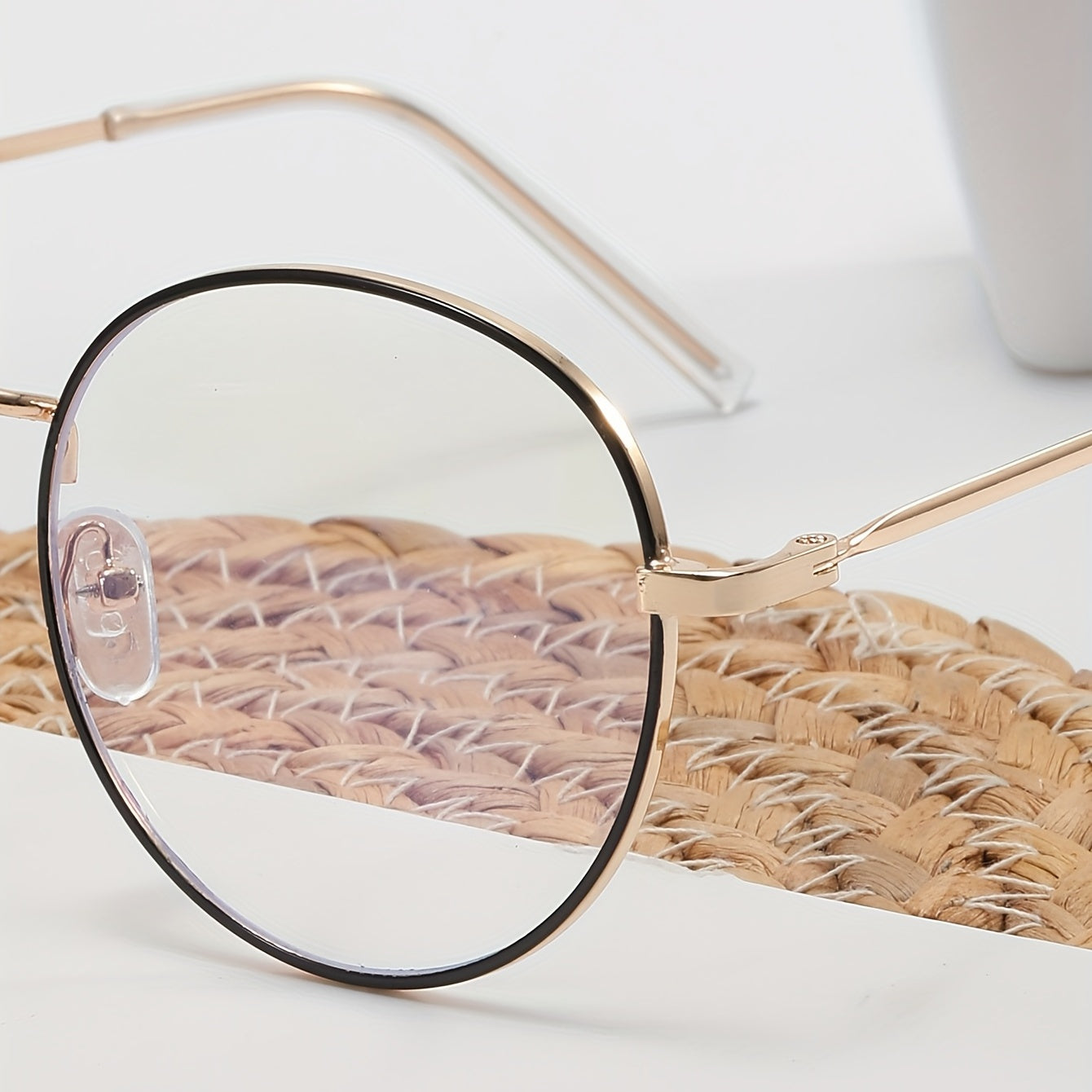 Round Anti Light Glasses Metal Frame Clear Lens Glasses For Women Men Teens