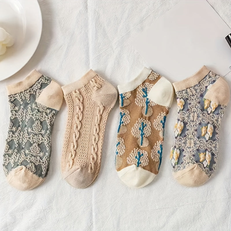 Retro Style Floral Textured Ankle Socks for Women