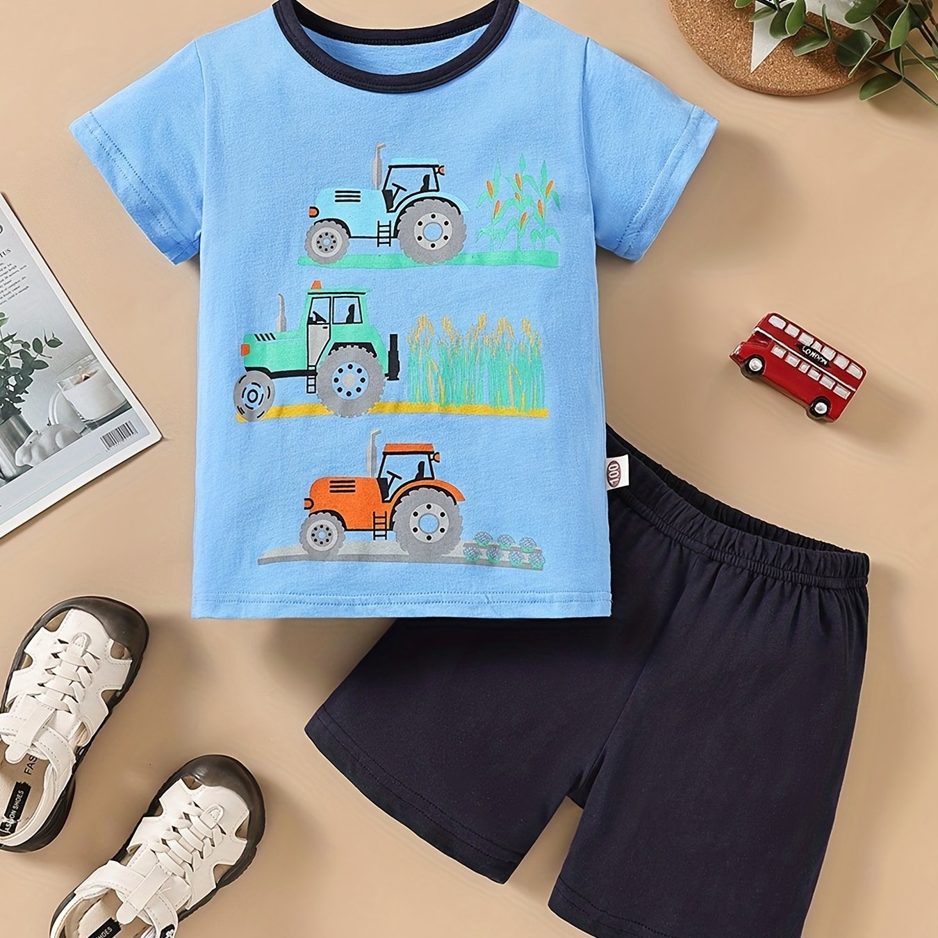 2pcs Boys Tractor Graphic Cotton T Shirt & Shorts Set For Summer