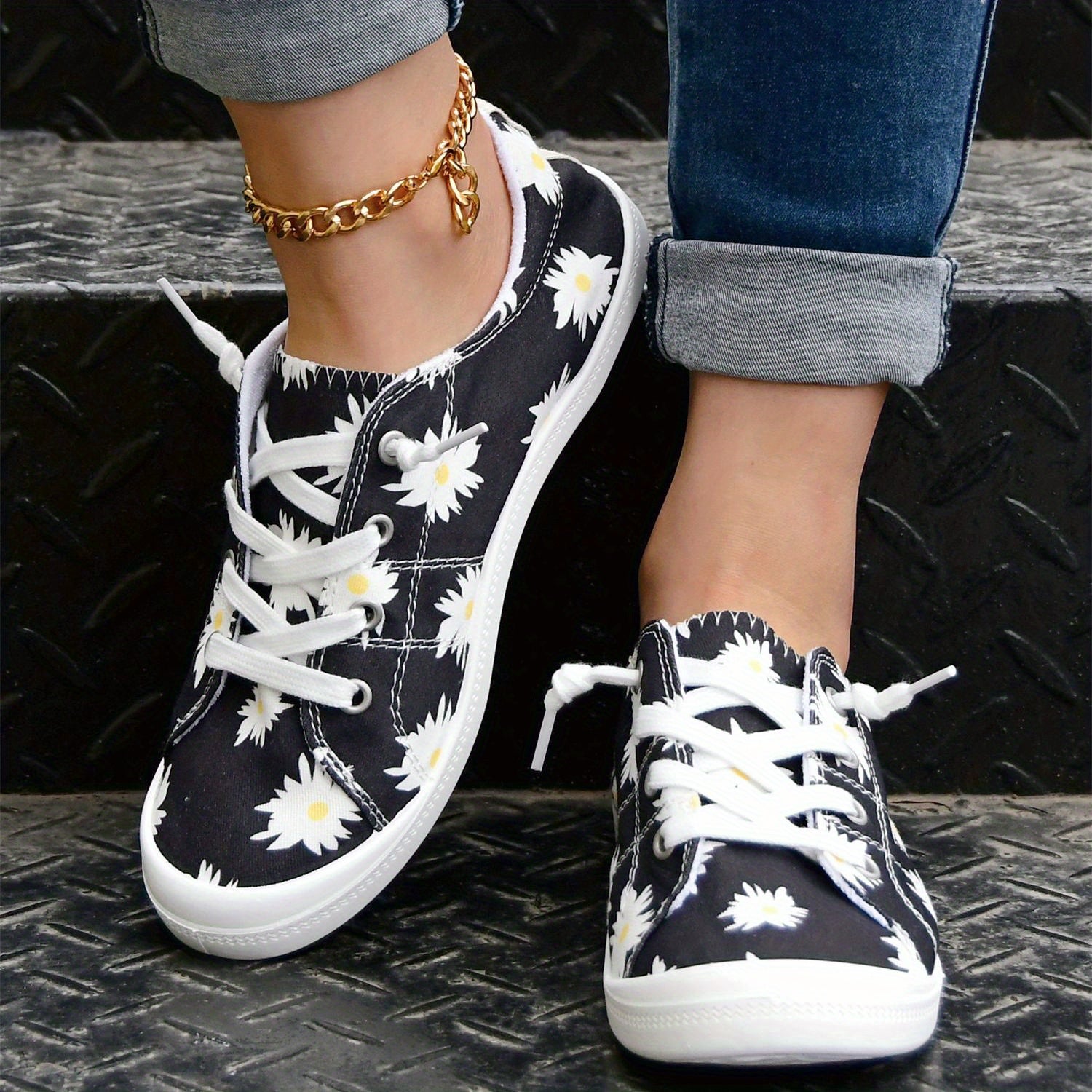 Women's Daisy Canvas Shoes Lace Up Sneakers Walking Flats