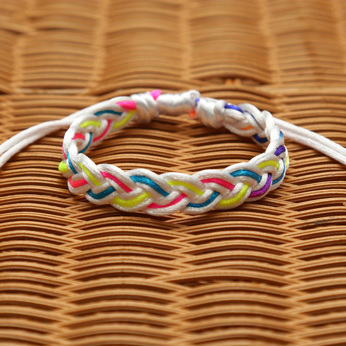 1 Pc Hand Braided Baseball Bracelet Unisex Style Adjustable Men Women
