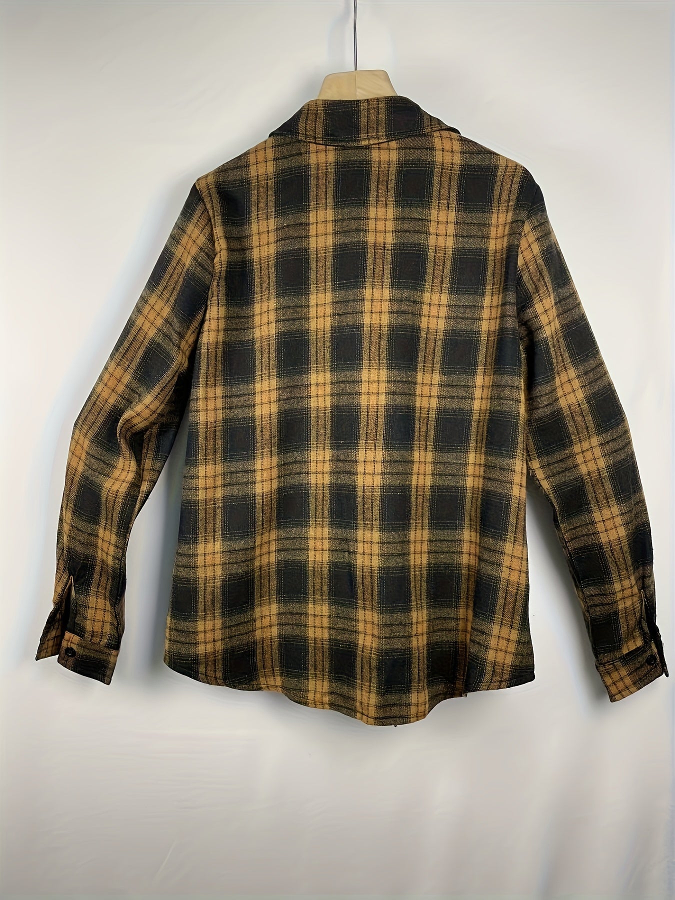 Women's Plus Plaid Long Sleeve Button-Up Shirt