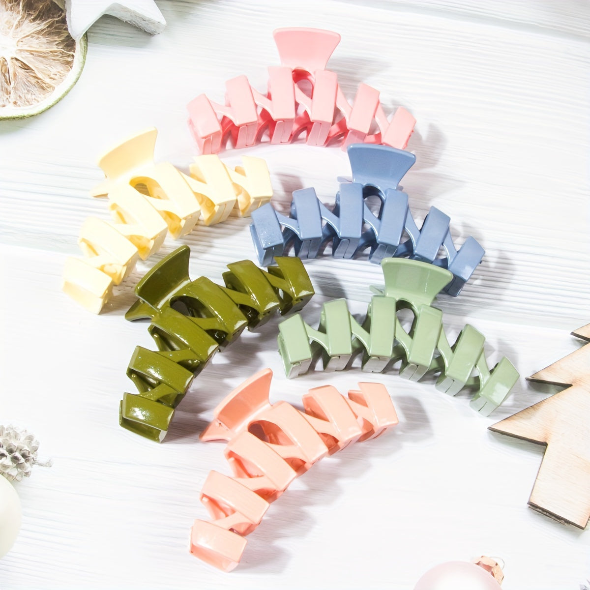 6pcs Gradient Twist Hair Claw Large Shark Claw Ponytail Holder Hair Accessories