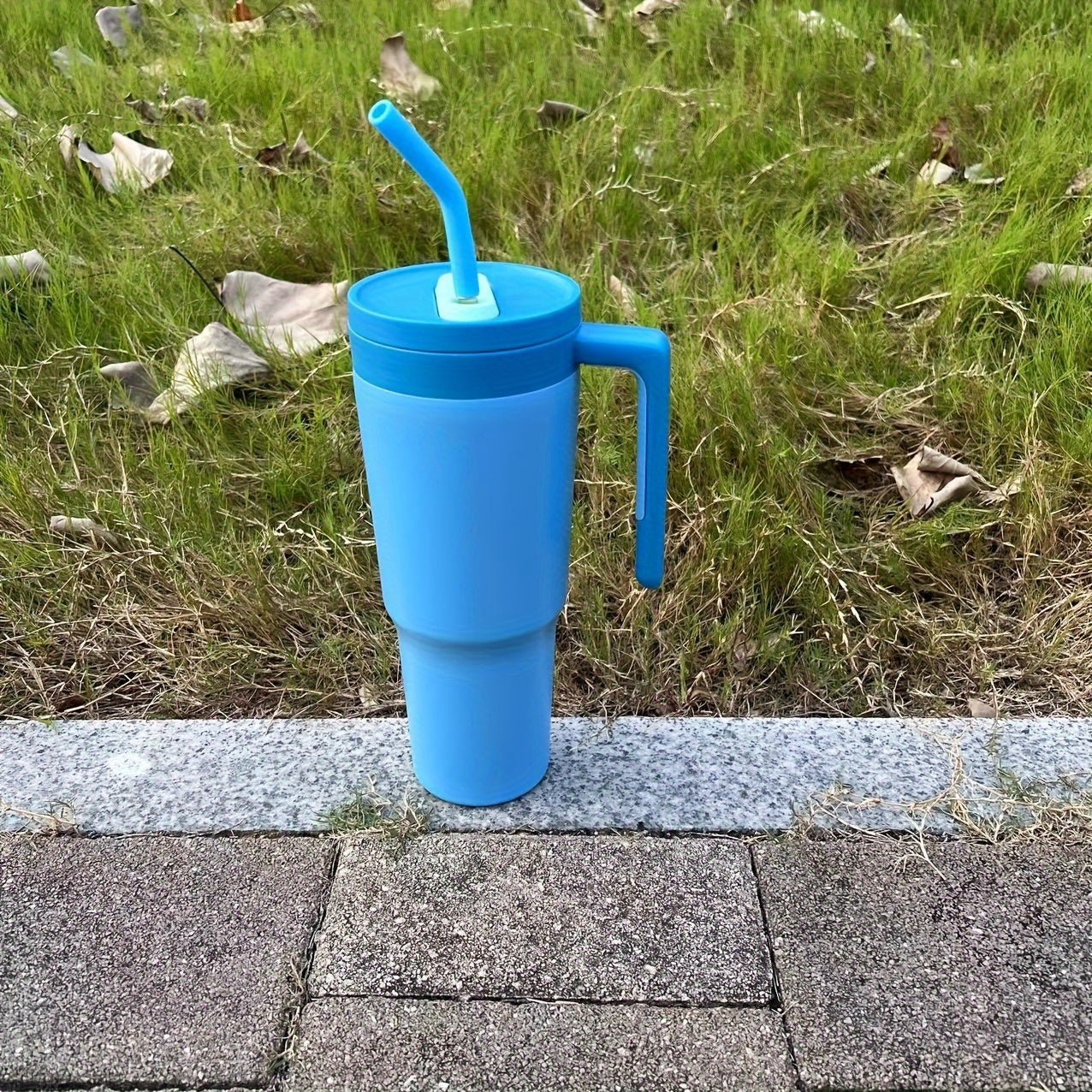 1200ml Stainless Steel Water Bottle with Handle - Leakproof