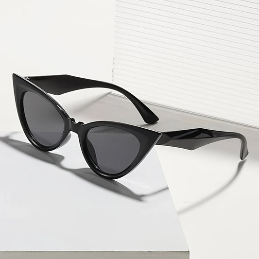 Retro Triangle Cat Eye Sunglasses