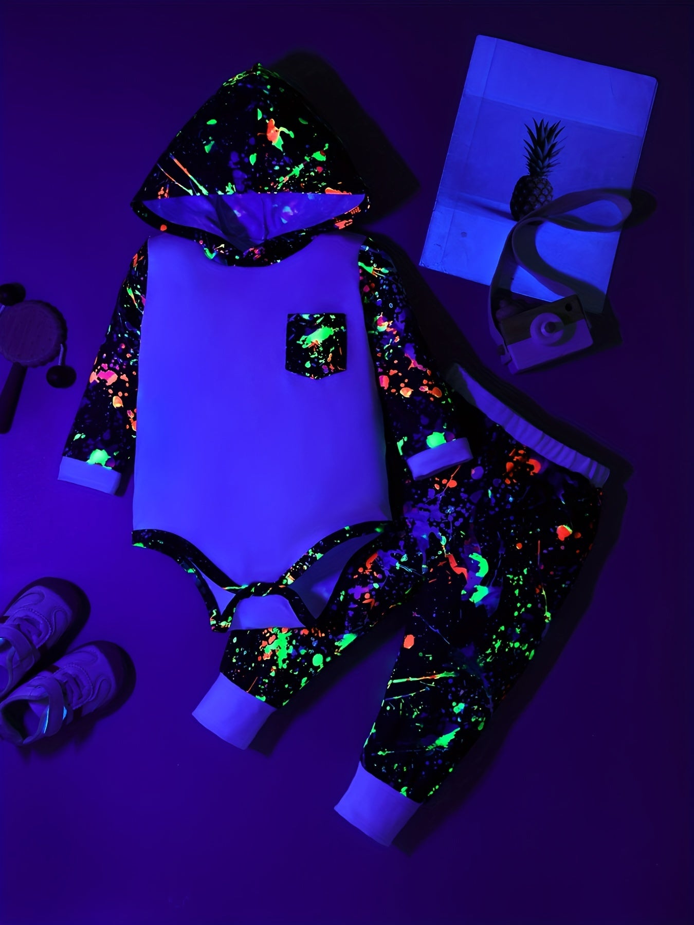 Baby Boy's Graffiti Print Triangle Hoodie Romper & Pants