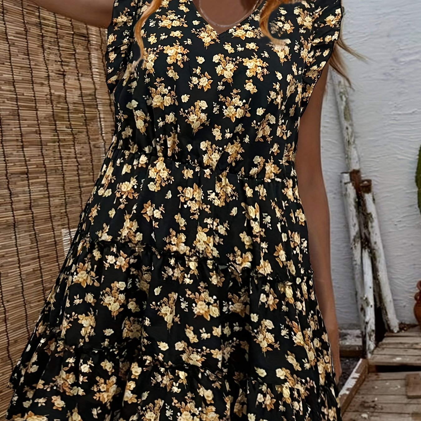  Floral Print Ruffle Trim V Neck Mini Smock Dress