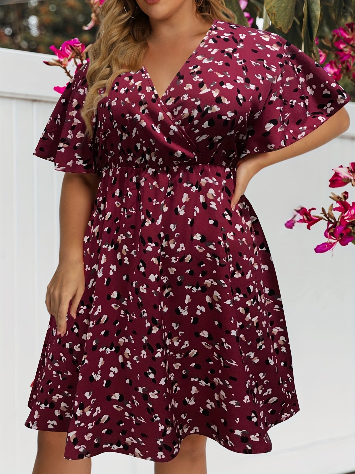  Ditsy Print Flutter Sleeve Dress