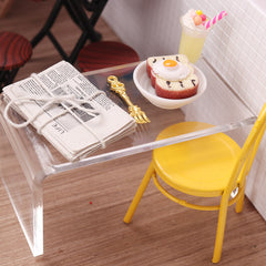 Acrylic Small Table for Dollhouse Decoration