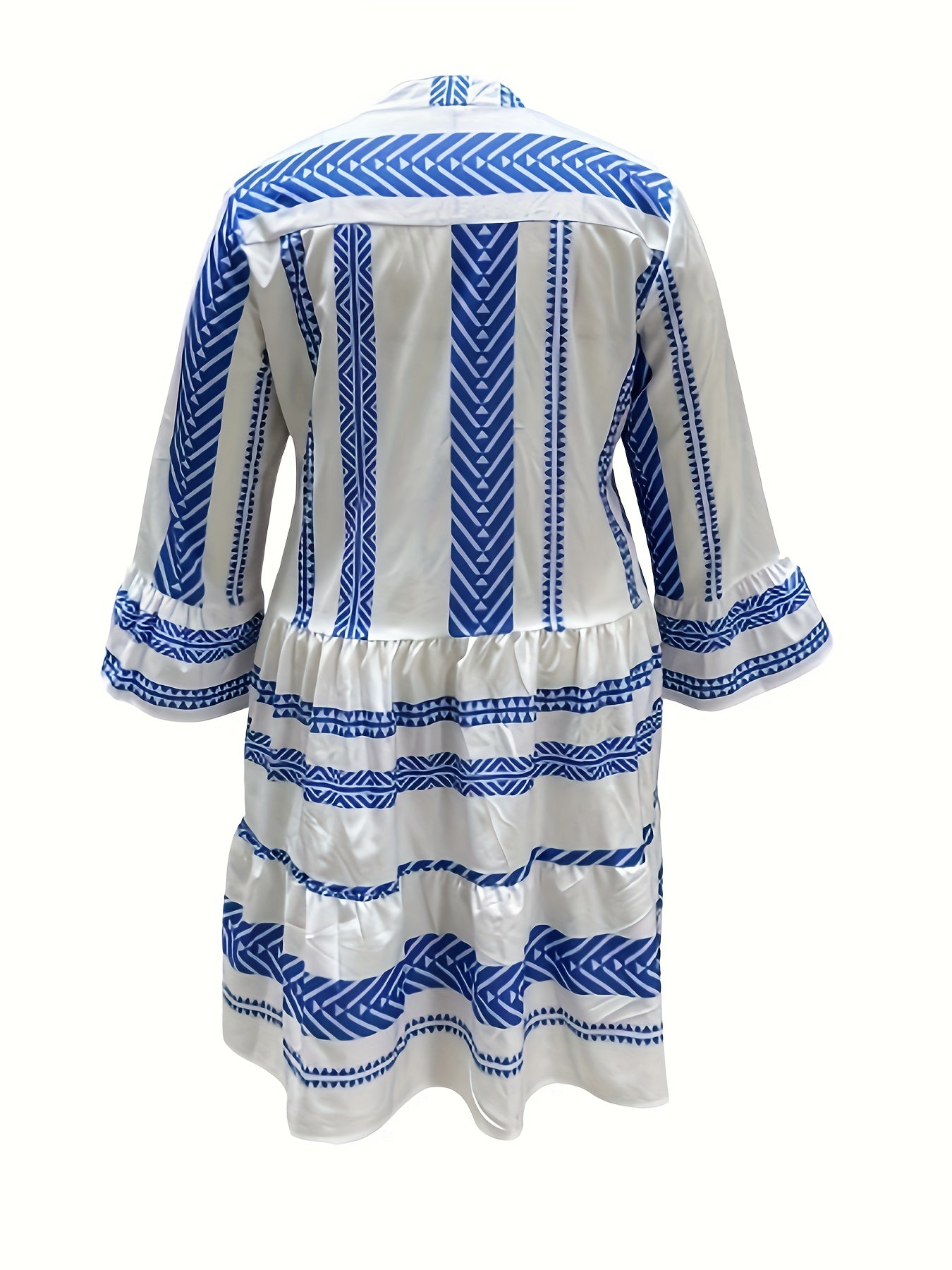  Geometric Print Bell Sleeve Smock Dress