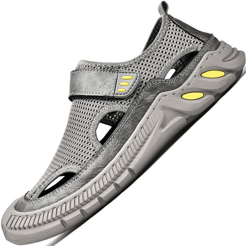 Men's Closed Toe Fisherman Sandals Breathable Beach Mesh Shoe Brown