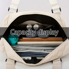 Large Capacity Argyle Pattern Travel Duffle Bag