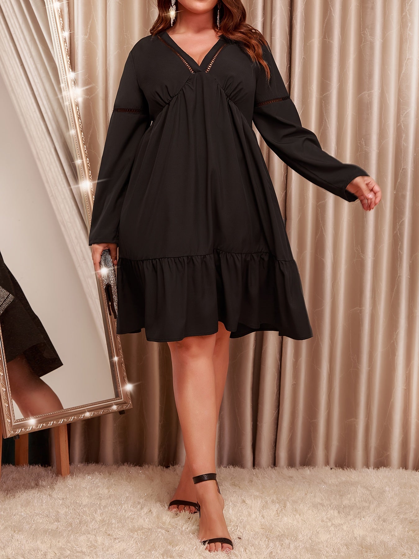  V Neck Hollow Out Long Sleeve Midi Dress