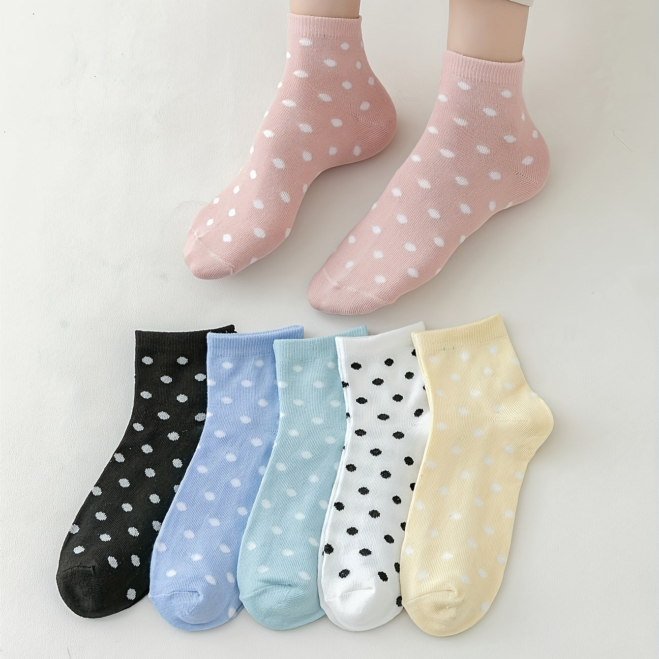 6 Pairs Polka Dot Crew Socks Women's Stockings