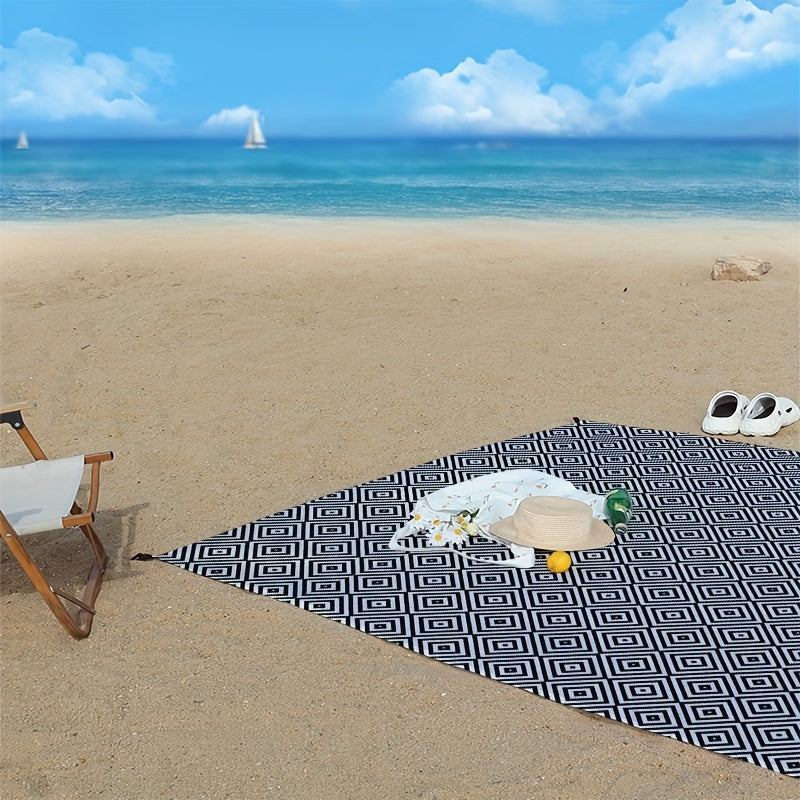 Waterproof Sand Proof Beach Blanket with Fixing Nails
