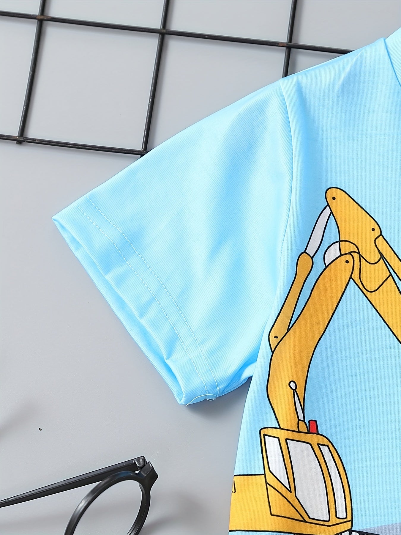 Excavator Cartoon 2pcs T Shirt & Shorts Set for Toddler Boys