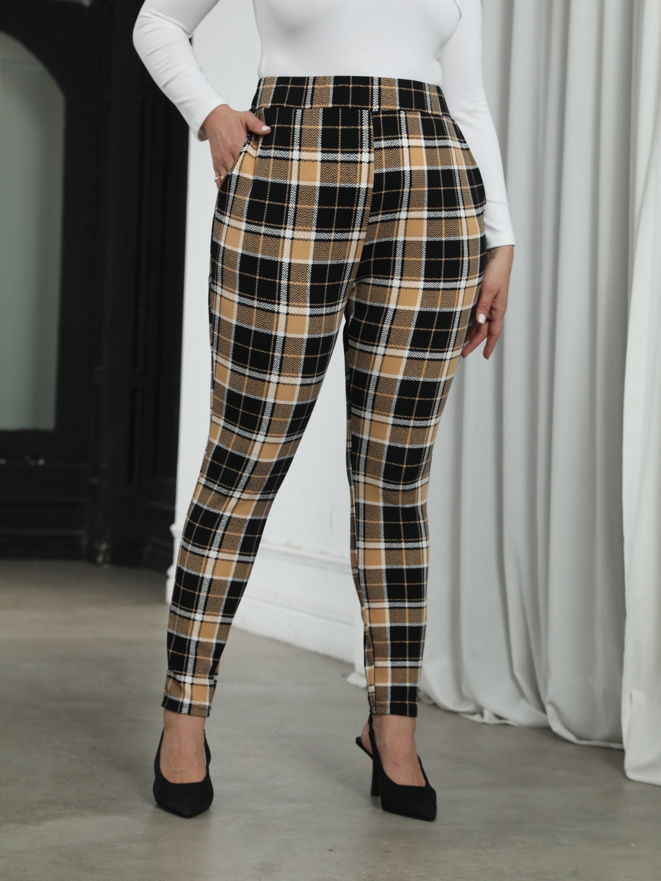 Women's Plus Plaid Print High Rise Skinny Trousers