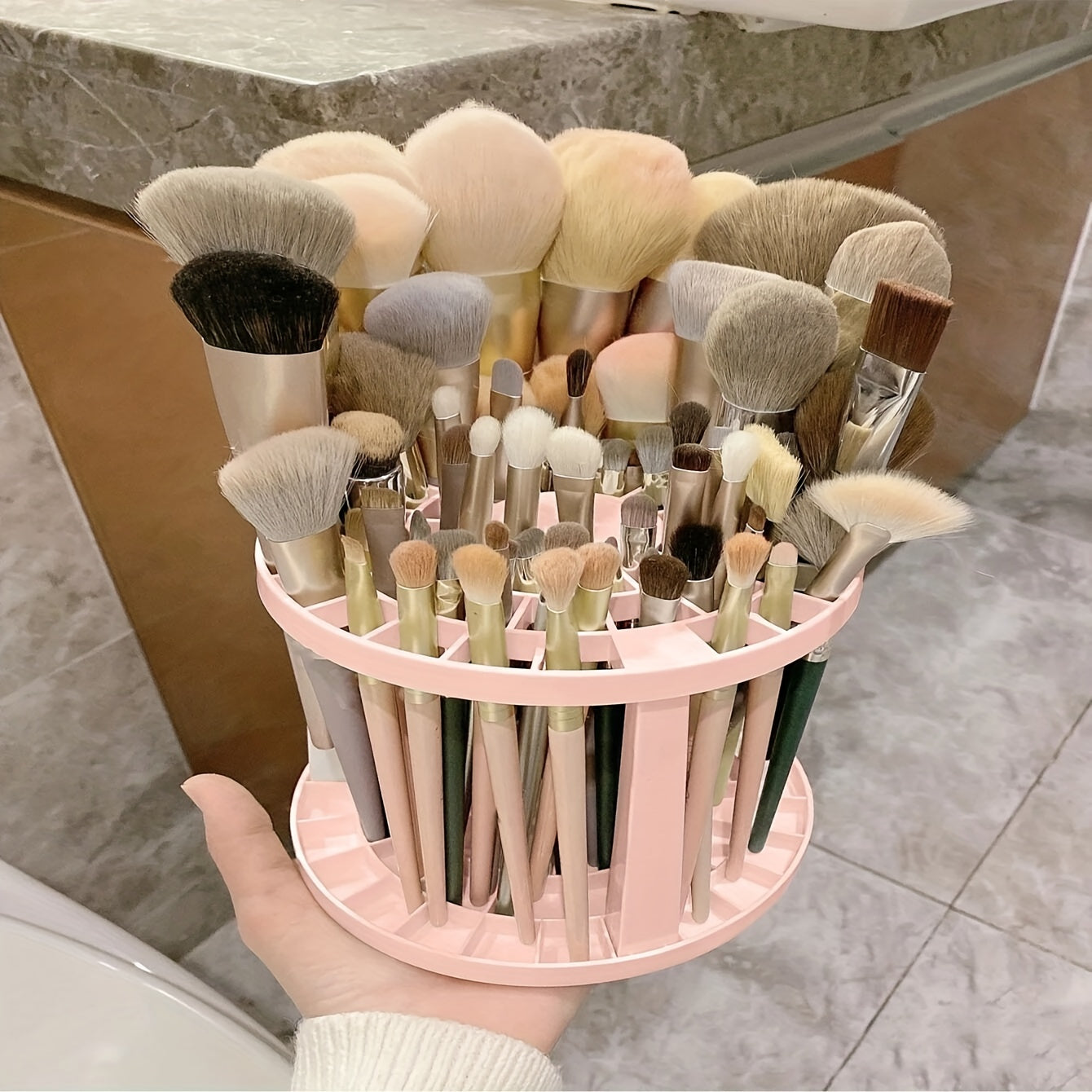 Makeup Brush Storage Rack: Organize Your Brushes in Style