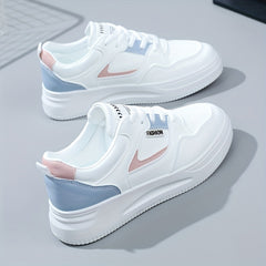 Women's Letter Patch Skate Shoes Low Top Lace Up Shoes