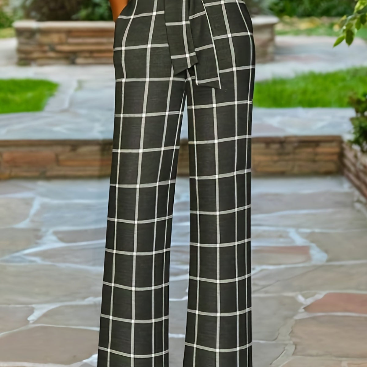  Grid Print Wide Leg Belted Trousers
