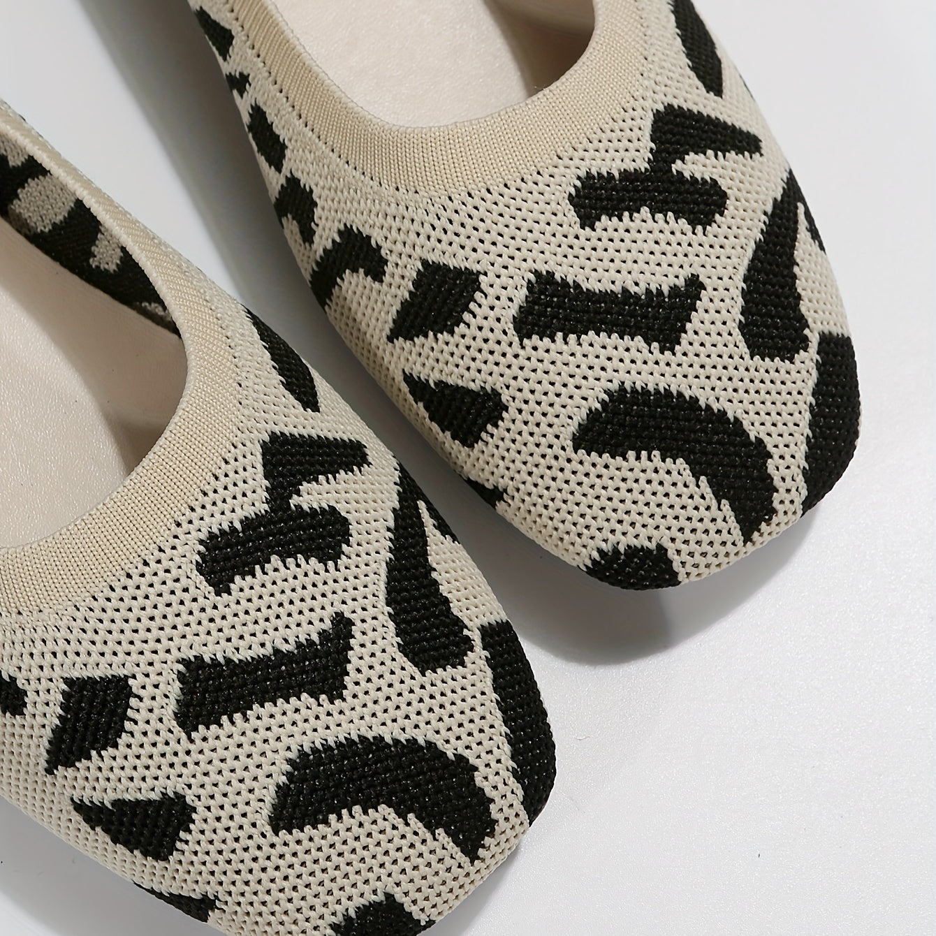 Women's Square Toe Knit Flats Soft Sole Slip On Shoes