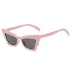 Wavy Cat Eye Sunglasses UV Protection Glasses
