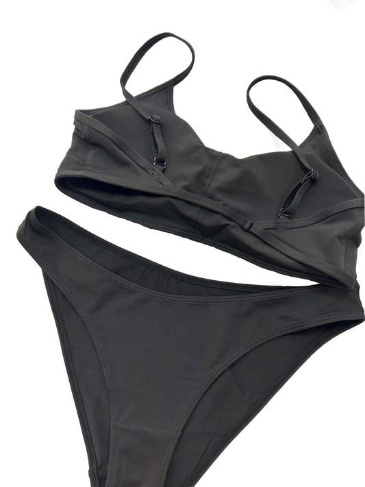 Solid Sexy Sports Set: Bra & High Stretch Briefs