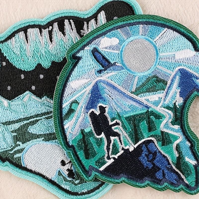 2pcs Boys Hiking Bear DIY Patch Decorative Accessories For Clothes Backpack Hat