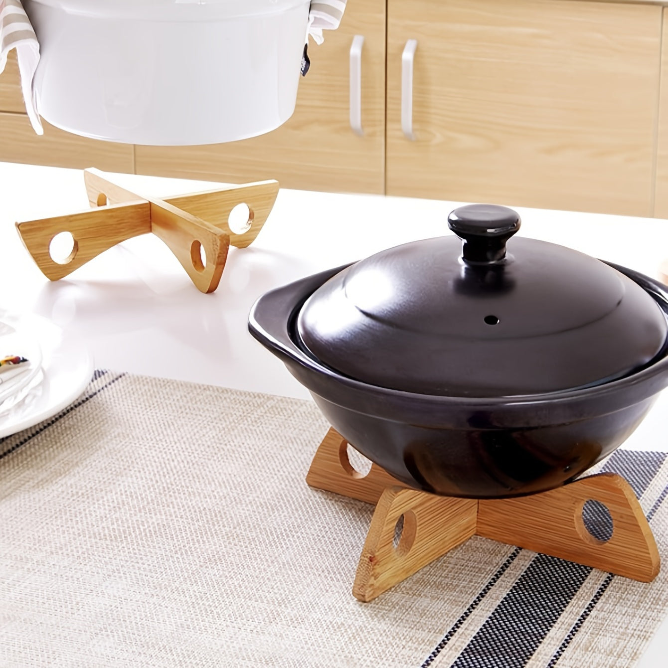 Wooden Trivet Heat Resistant Pot Mat for Kitchen Table Decor