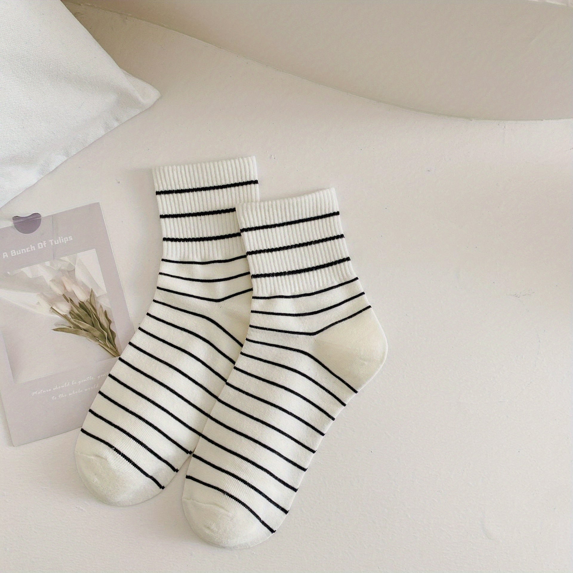 6 Pairs Striped Letter Print Socks Women's Stockings