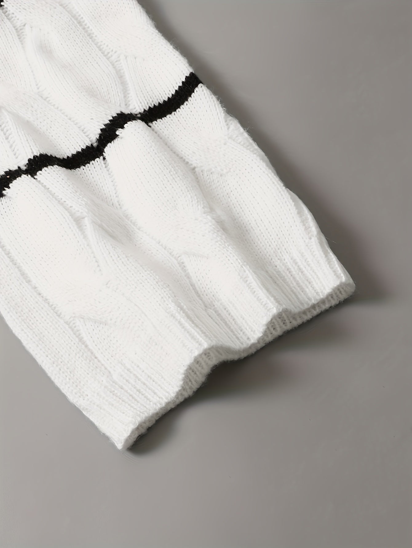  Stripe Cable One Shoulder Jumper