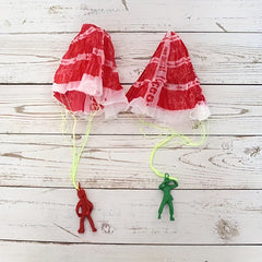 Hand Thrown Parachute for Soldier Training & Small Gift