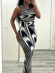  Striped Print Round Neck Bodycon Tank Dress