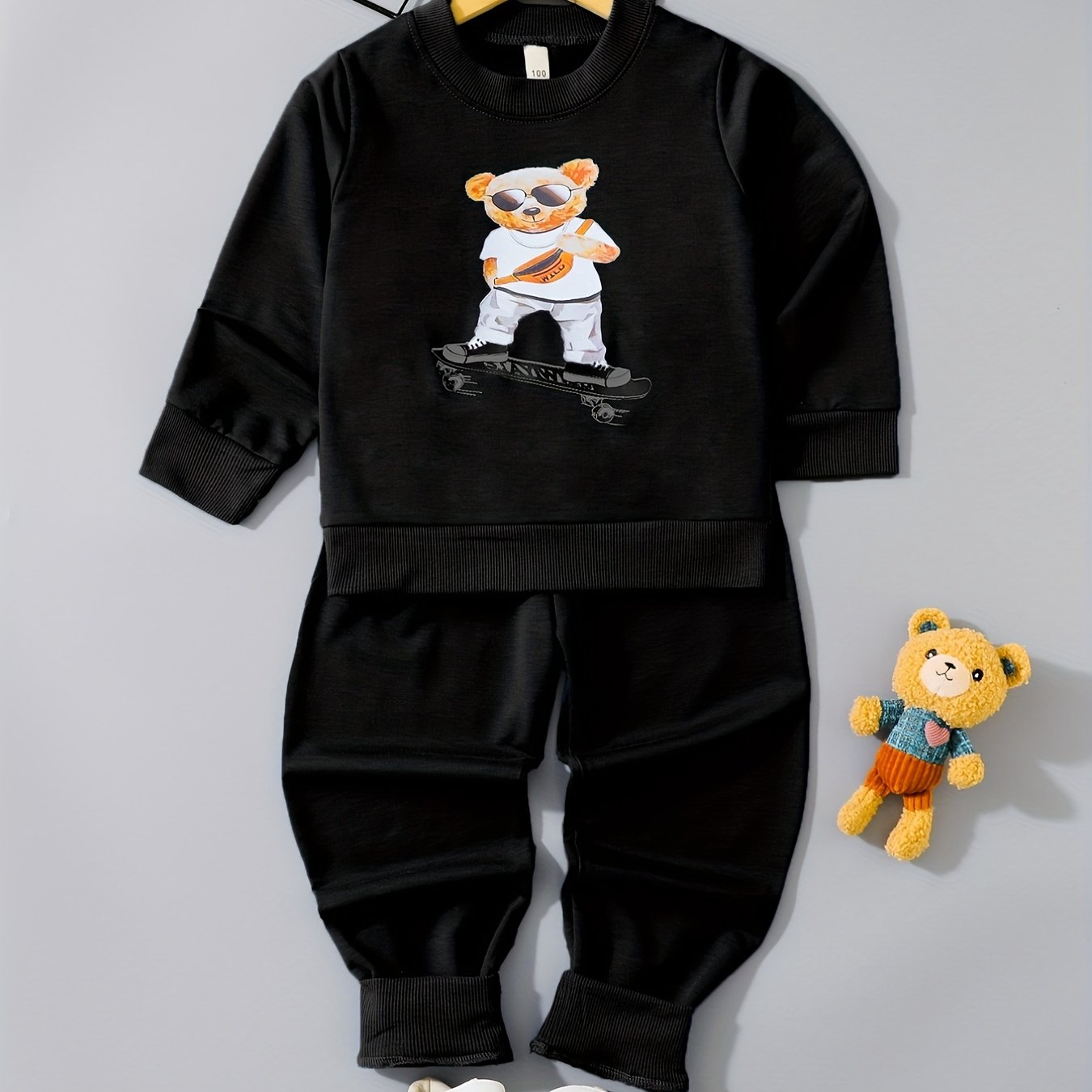 Boy's Cartoon Animal Print Set