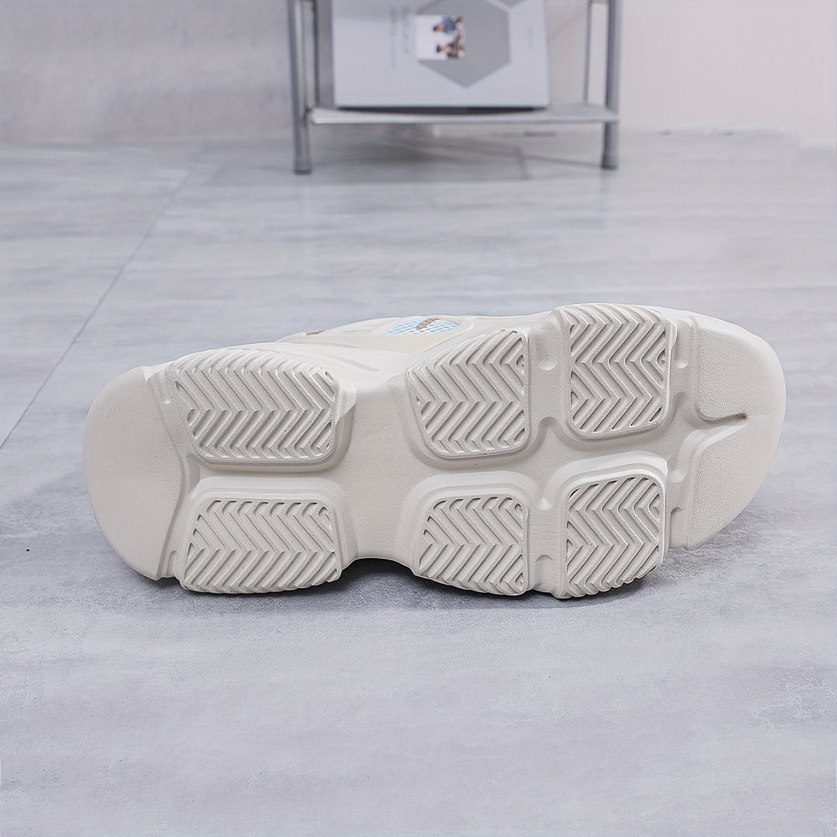 Thick Bottom Shock Absorption Dad Shoes Breathable Lightweight