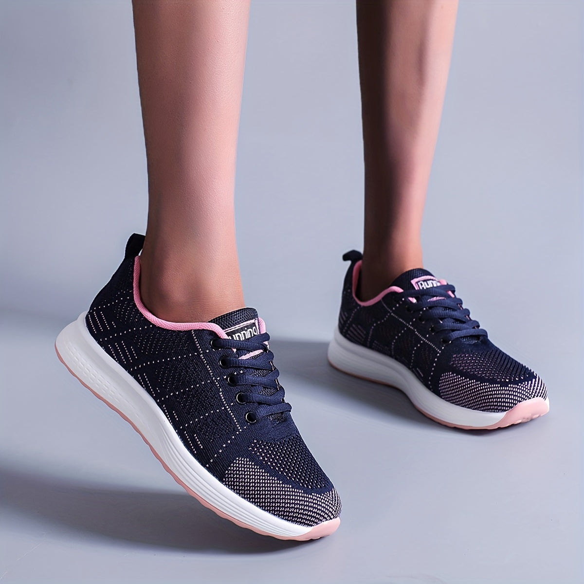 Women's Flatform Sneakers Lace Up Low Round Toe Soft Sole Non slip Casual Shoes