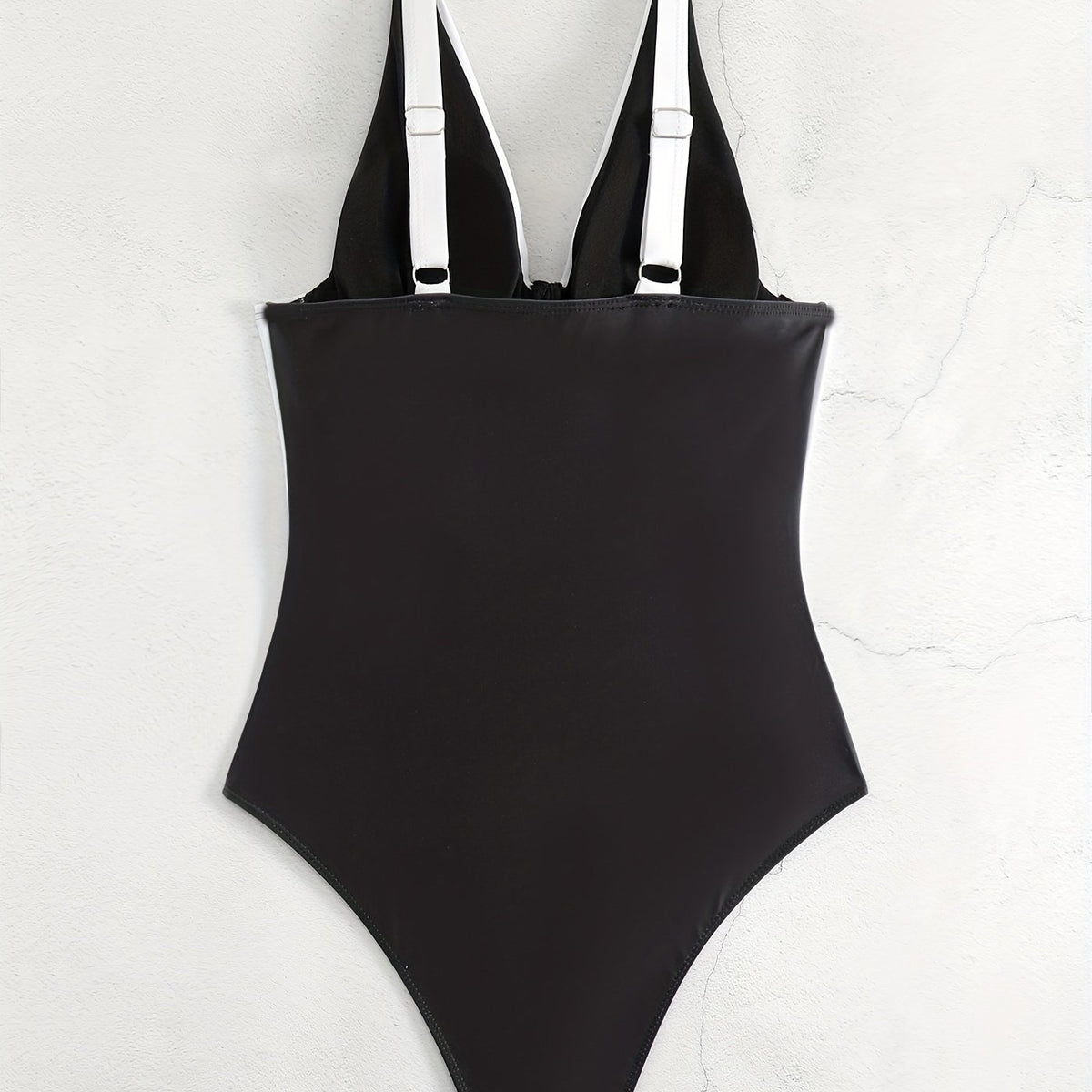  Colorblock V Neck Underwire One Piece Swimsuit