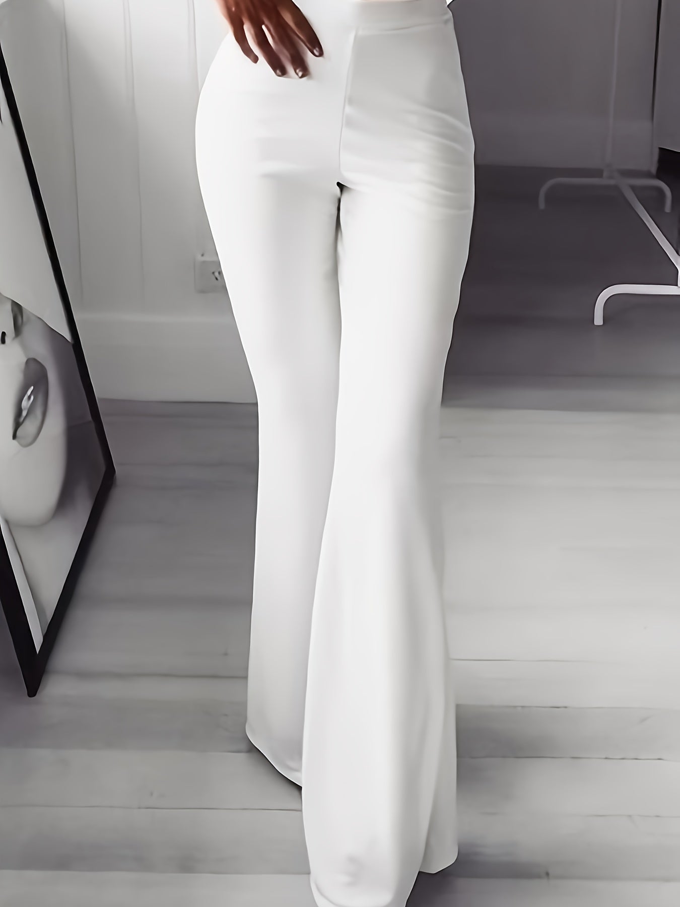 Women's Plus Size Solid High Rise Flared Leg Pants