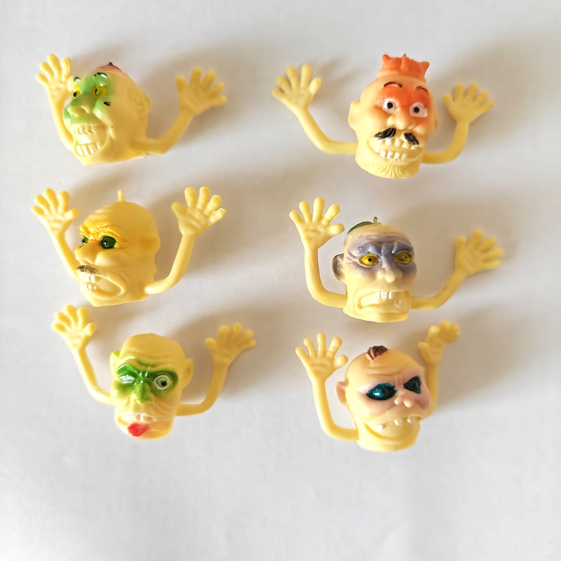 6pcs Monster Finger Puppets for Party Supplies