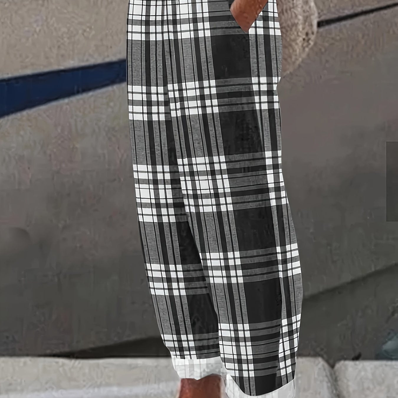 Women's Plus Plaid Print High Rise Loose Fit Trousers