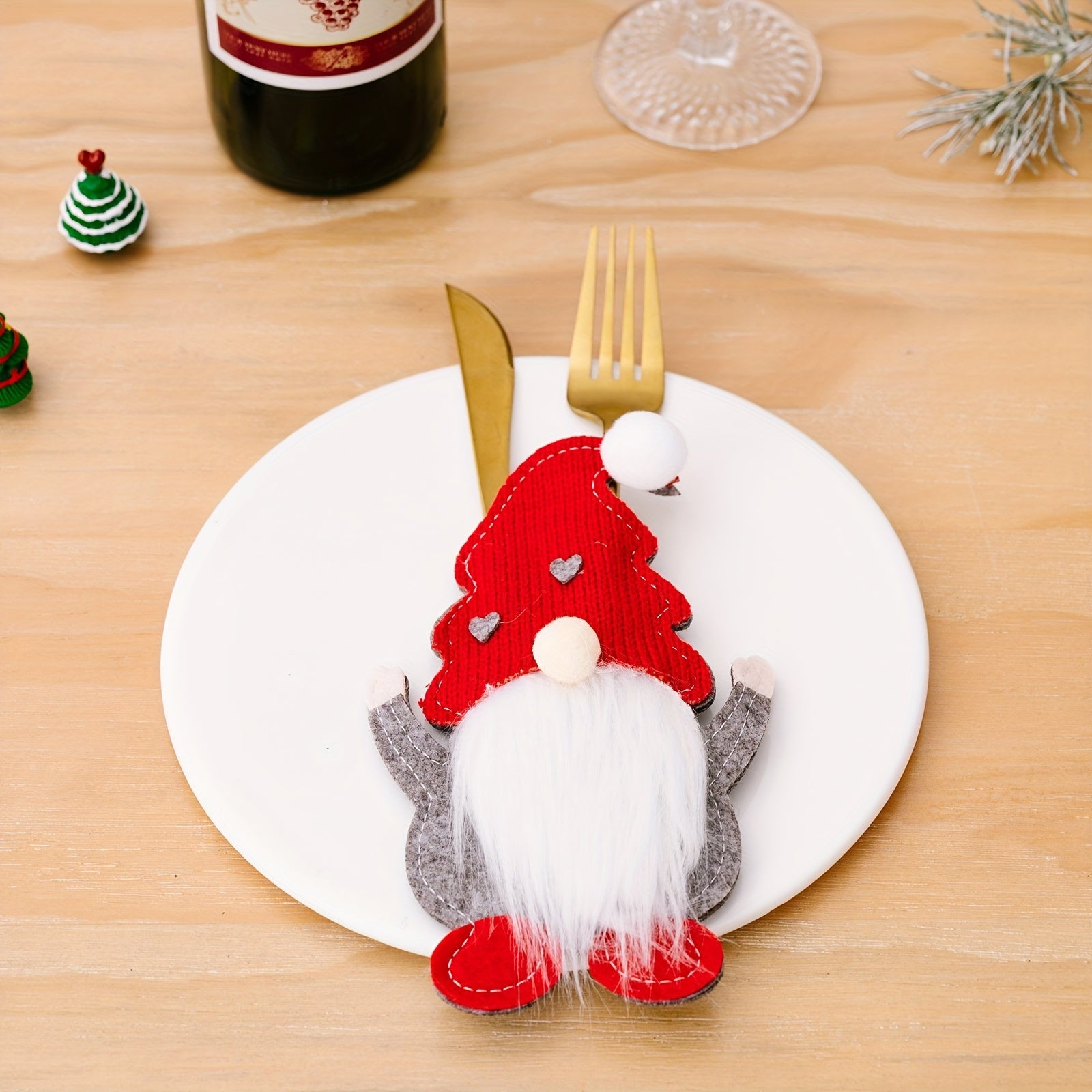 2pcs Gnome Cutlery Holder Set Christmas Party Decoration