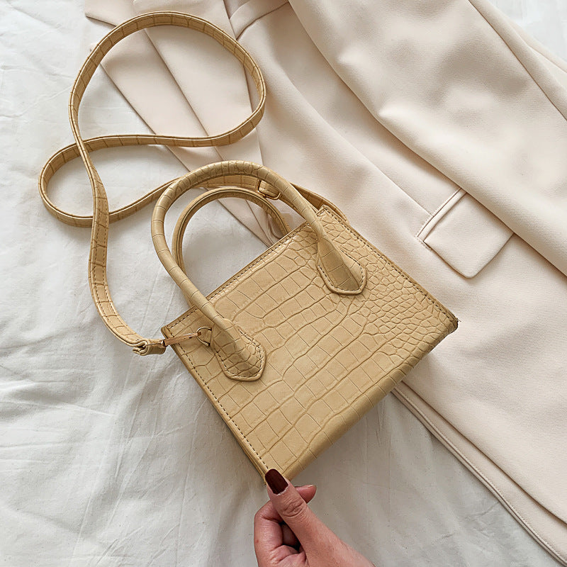 Crocodile Print PU Leather Crossbody Chain Shoulder Bag