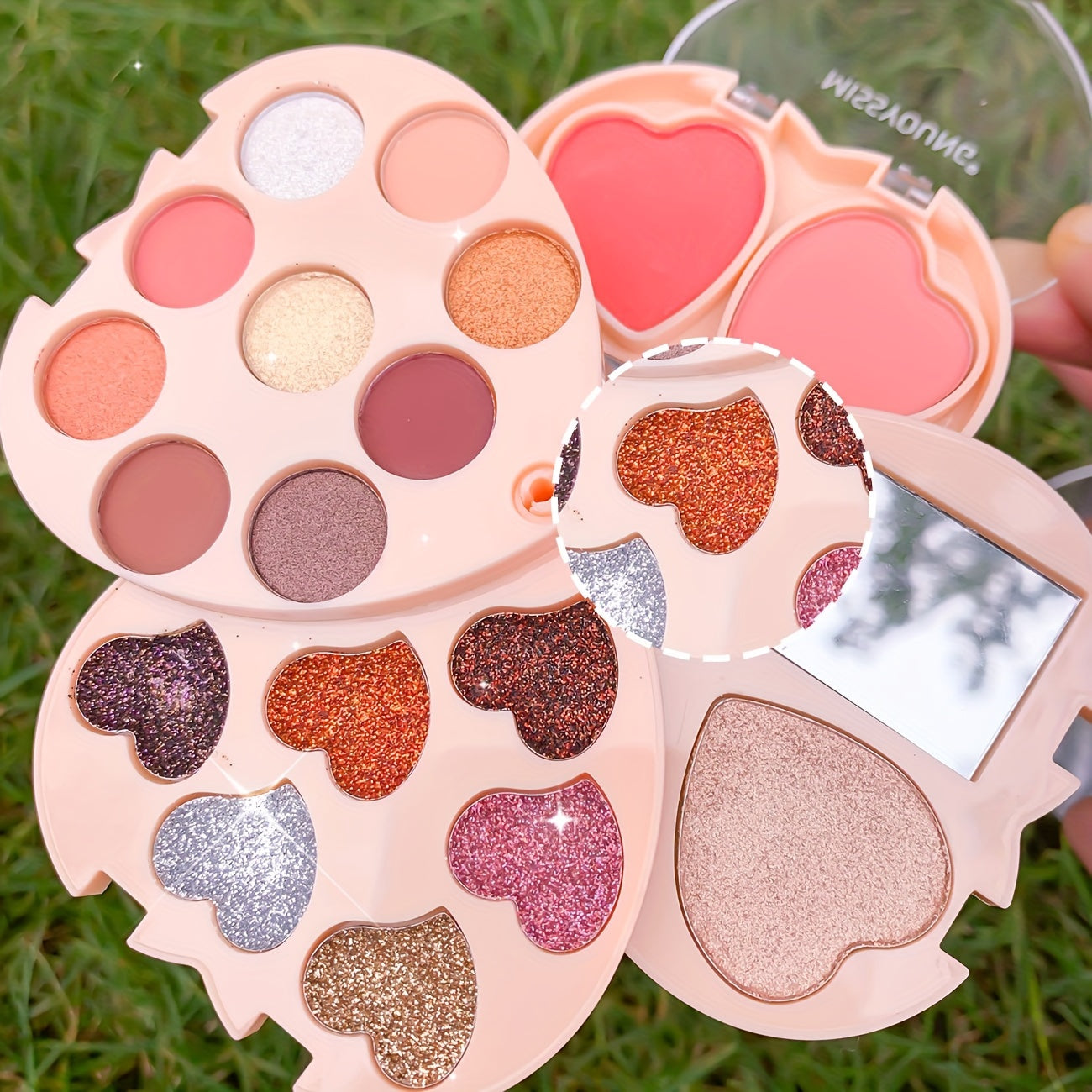 Heart Shaped Makeup Kit: 9 Eyeshadows, 6 Glitters, 2 Blushes, Highlighter