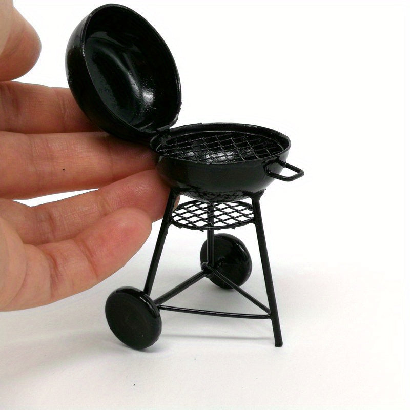 Mini Metal BBQ Grill Model Dollhouse Accessory with Realistic Detailing