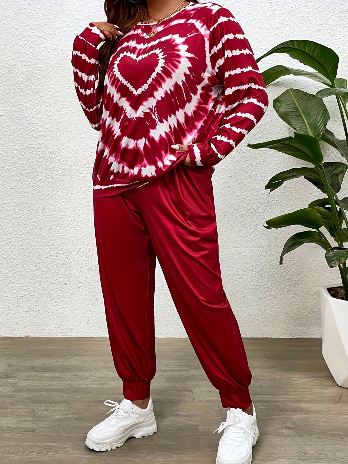  Tie Dye Heart Print Top & Joggers Set
